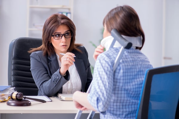 MAY 20 Injured-employee-visiting-lawyer GT